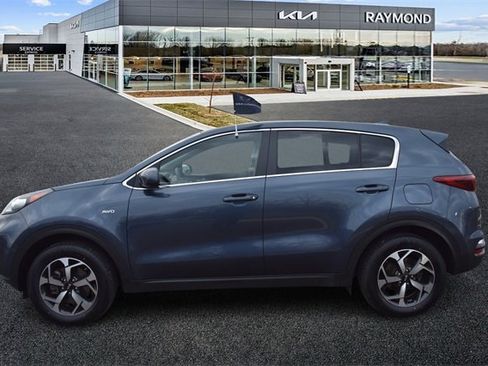 Certified 2020 Kia Sportage LX image 6