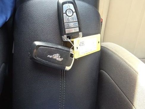 Used 2019 Ford Mustang GT w/ Black Accent Package image 25