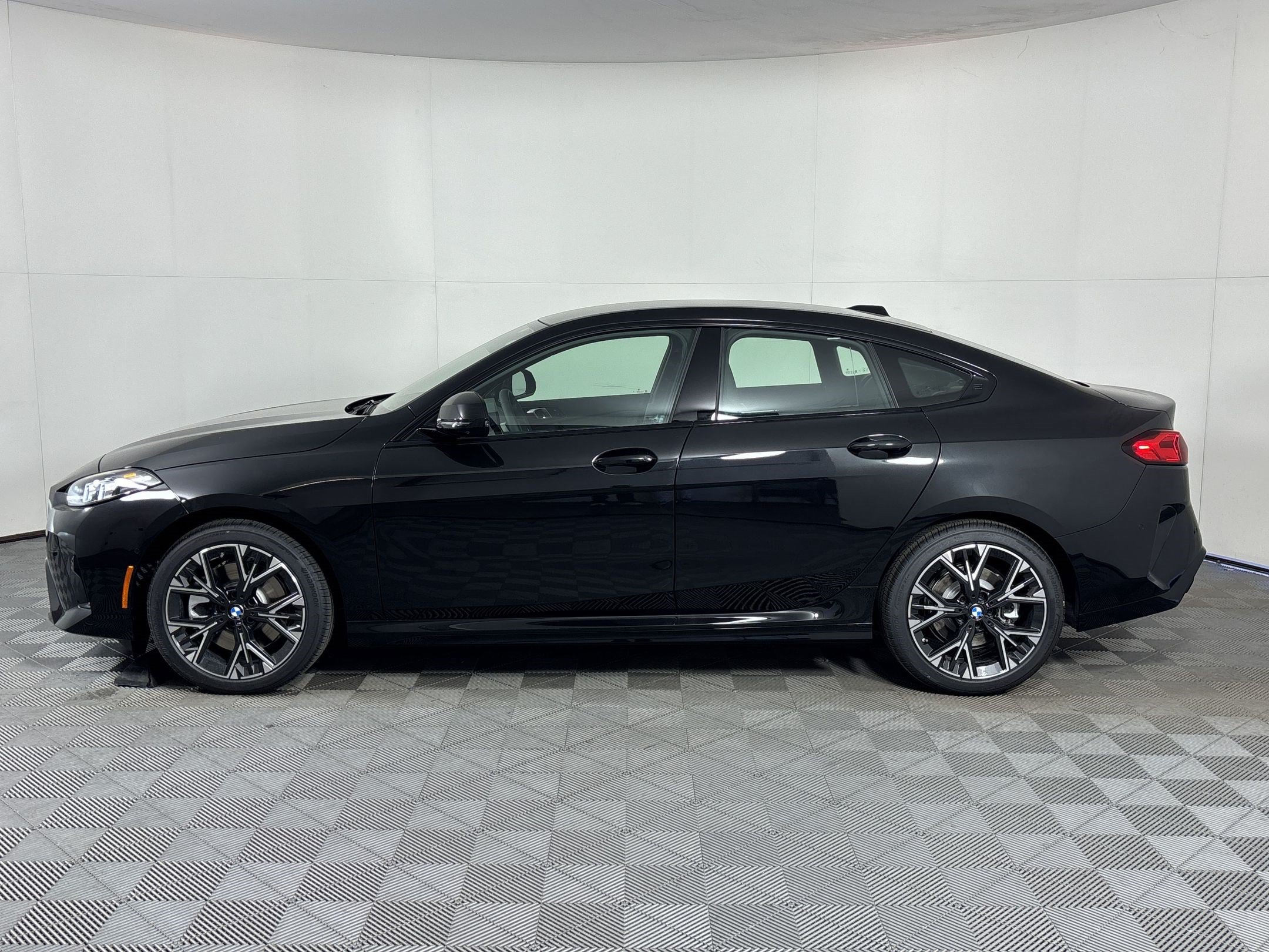 Used 2026 BMW 228i w/ Technology Package FWD image 2
