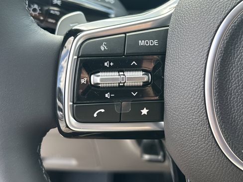New 2026 Kia Carnival LXS FWD image 21