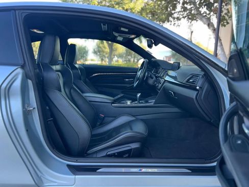 Used 2015 BMW M4 Coupe image 18