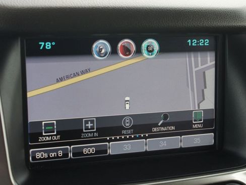 Used 2015 Chevrolet Suburban LT RWD image 7