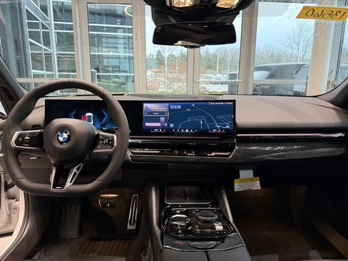 New 2026 BMW 530i xDrive w/ M Sport Package image 15