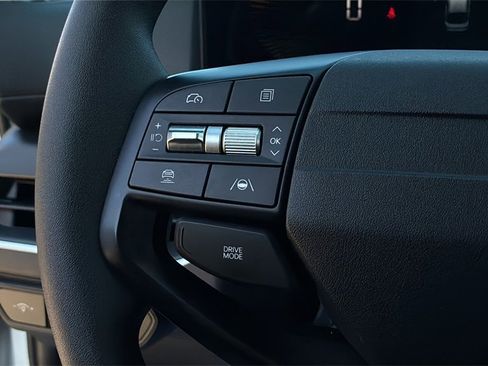 Certified 2025 Kia K4 image 25