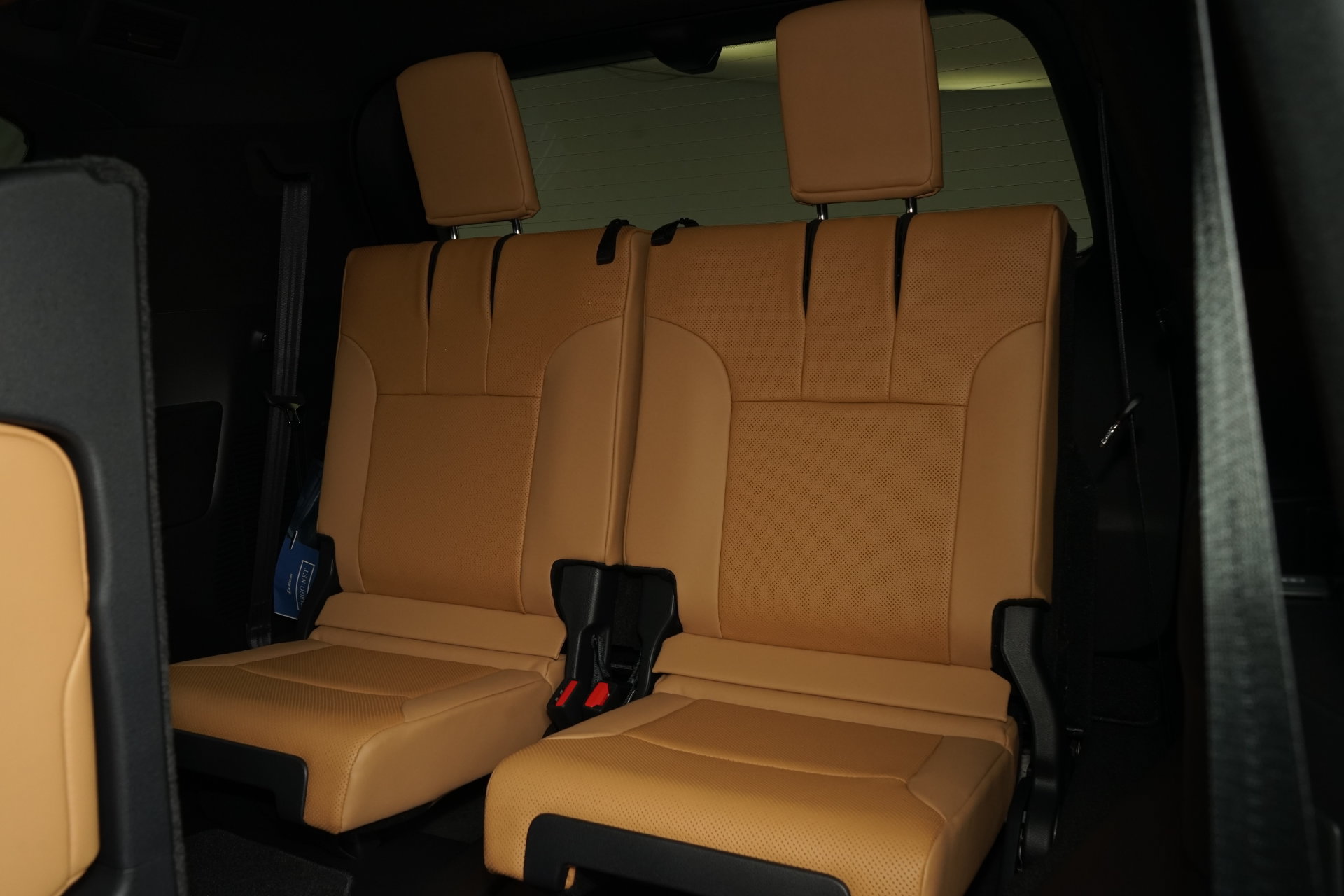 Used 2026 Lexus LX 600 4WD w/ Luxury Package image 33