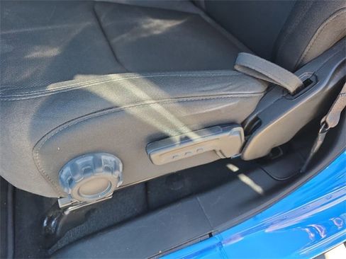 Used 2022 Jeep Gladiator Sport image 18