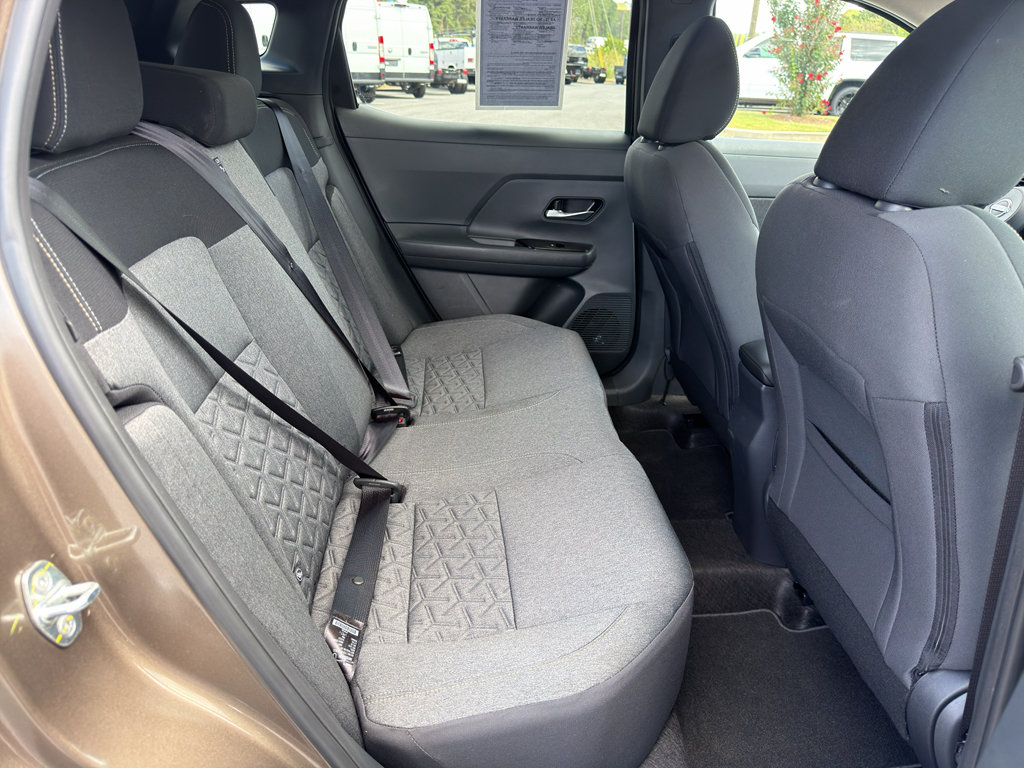 Used 2026 Nissan Kicks SV FWD image 24