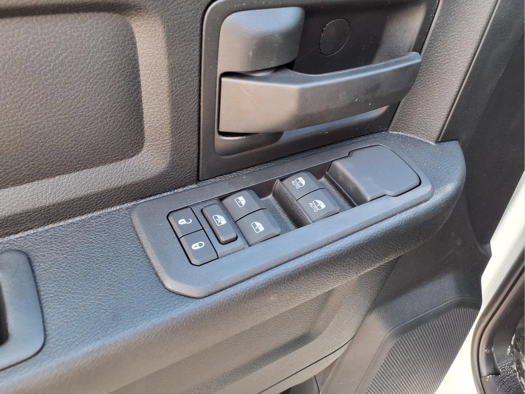 New 2026 RAM 2500 Tradesman w/ Chrome Appearance Group AWD/4WD image 10