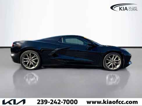 Used 2025 Chevrolet Corvette Stingray Preferred Conv w/ 2LT image 6