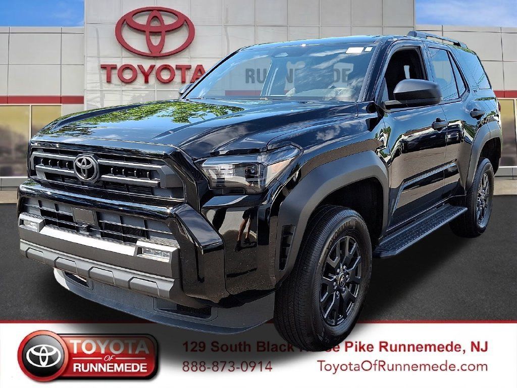 Certified 2025 Toyota 4Runner SR5 AWD/4WD image 3