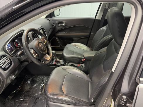 Used 2017 Jeep Compass Limited AWD/4WD image 15
