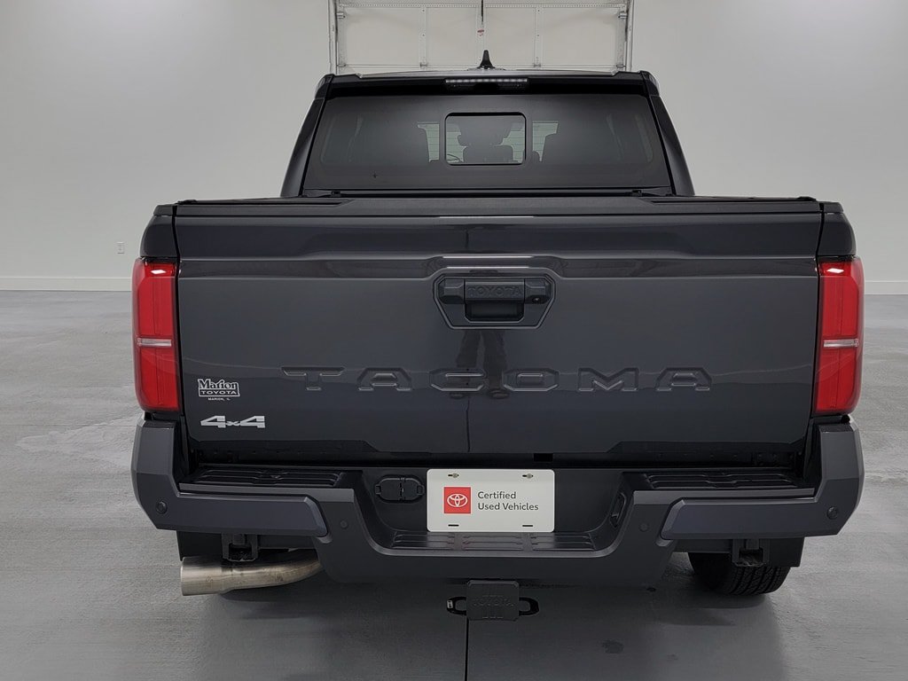 Certified 2024 Toyota Tacoma SR5 AWD/4WD image 6