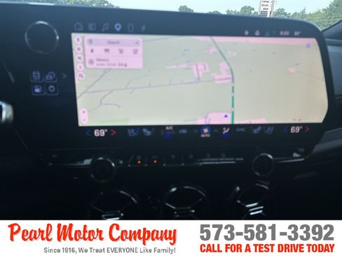 Used 2024 Chevrolet Blazer EV RS RWD image 17