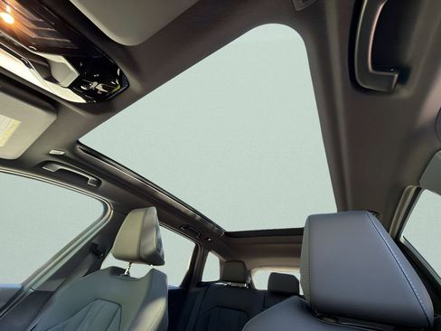 New 2026 BMW X3 xDrive30 w/ Premium Package image 19