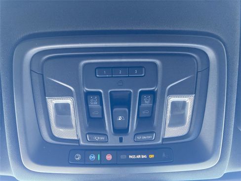 Used 2024 GMC Sierra 2500 AT4 w/ AT4 Premium Plus Package image 26