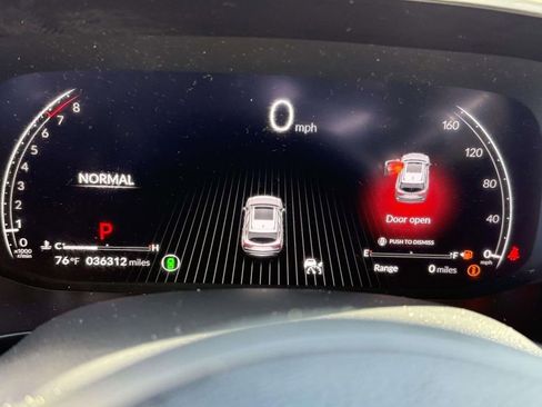 Used 2023 Acura MDX FWD image 17