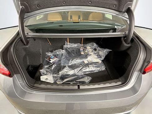 Used 2026 BMW 330i xDrive Sedan w/ Premium Package image 27