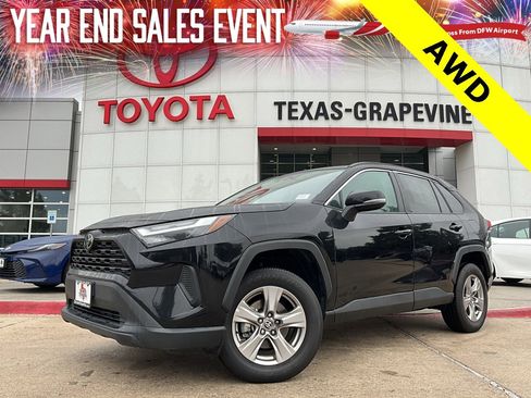 Used 2024 Toyota RAV4 XLE image 1