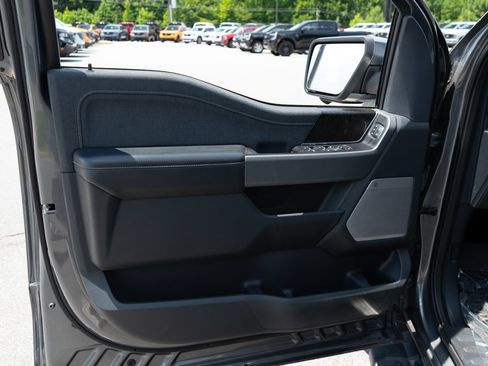 Used 2021 Ford F150 Lariat AWD/4WD image 16
