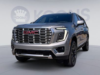 New 2026 GMC Yukon XL Denali w/ Sun & Power Step Package