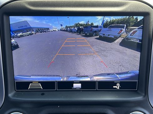 Used 2020 GMC Sierra 1500 SLT w/ SLT Convenience Package AWD/4WD image 13