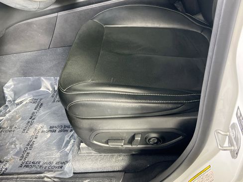 Used 2023 Jeep Grand Cherokee Altitude image 18