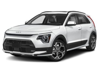 Used 2023 Kia Niro EX Touring