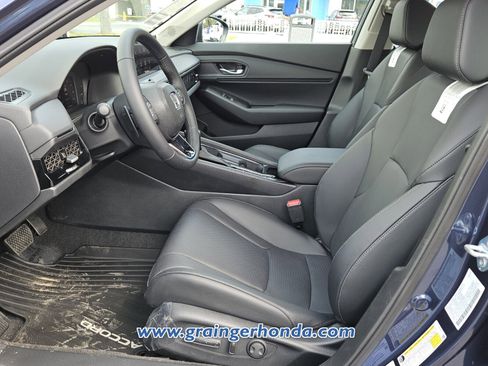 New 2026 Honda Accord EX-L image 9