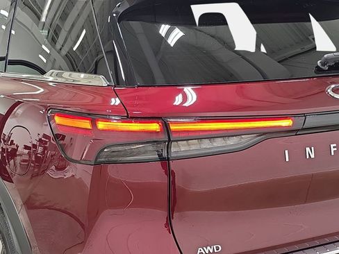 Certified 2023 INFINITI QX60 Luxe w/ Cargo Package AWD/4WD image 31