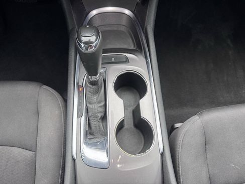 Used 2020 Chevrolet Malibu LT FWD image 19