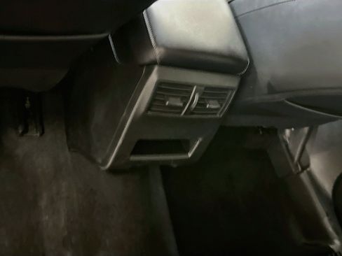 Used 2024 Mitsubishi Outlander SE AWD/4WD image 28