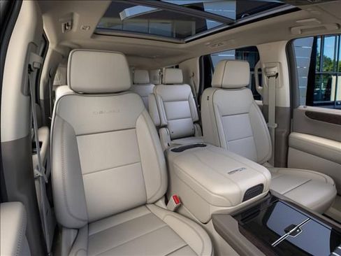New 2026 GMC Yukon Denali w/ Sun & Power Step Package AWD/4WD image 16