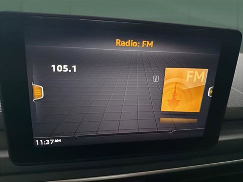 Used 2019 Audi A4 2.0T Premium w/ Convenience Package image 21