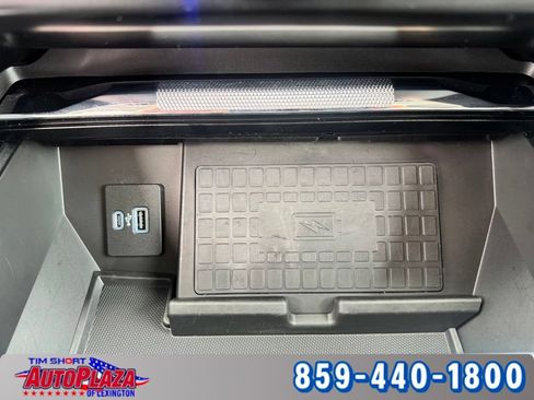 Used 2022 Ford F150 Lariat w/ Equipment Group 502A High AWD/4WD image 39