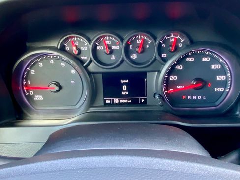 Used 2020 Chevrolet Silverado 2500 Custom w/ Custom Value Package image 38