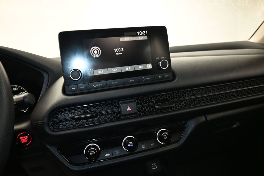 Used 2024 Honda HR-V LX image 18