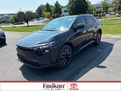 Used 2026 Toyota bZ FWD image 17
