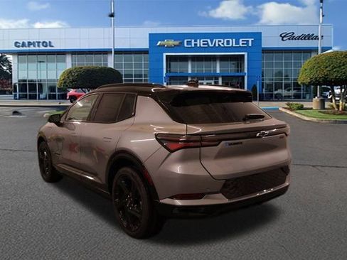 New 2026 Chevrolet Equinox EV RS image 4