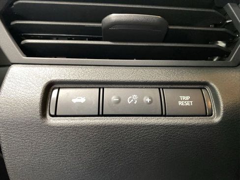 New 2025 Nissan Altima 2.5 SR w/ SR Premium Package image 24