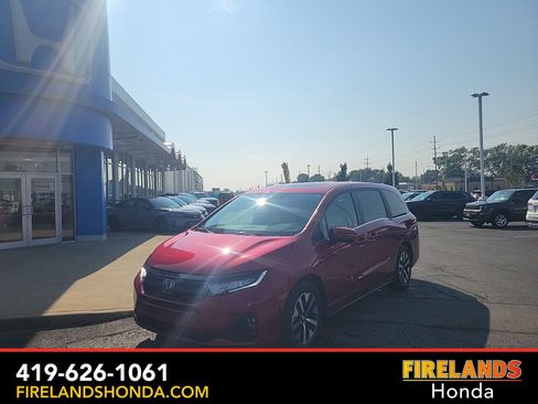 New 2025 Honda Odyssey EX-L image 1