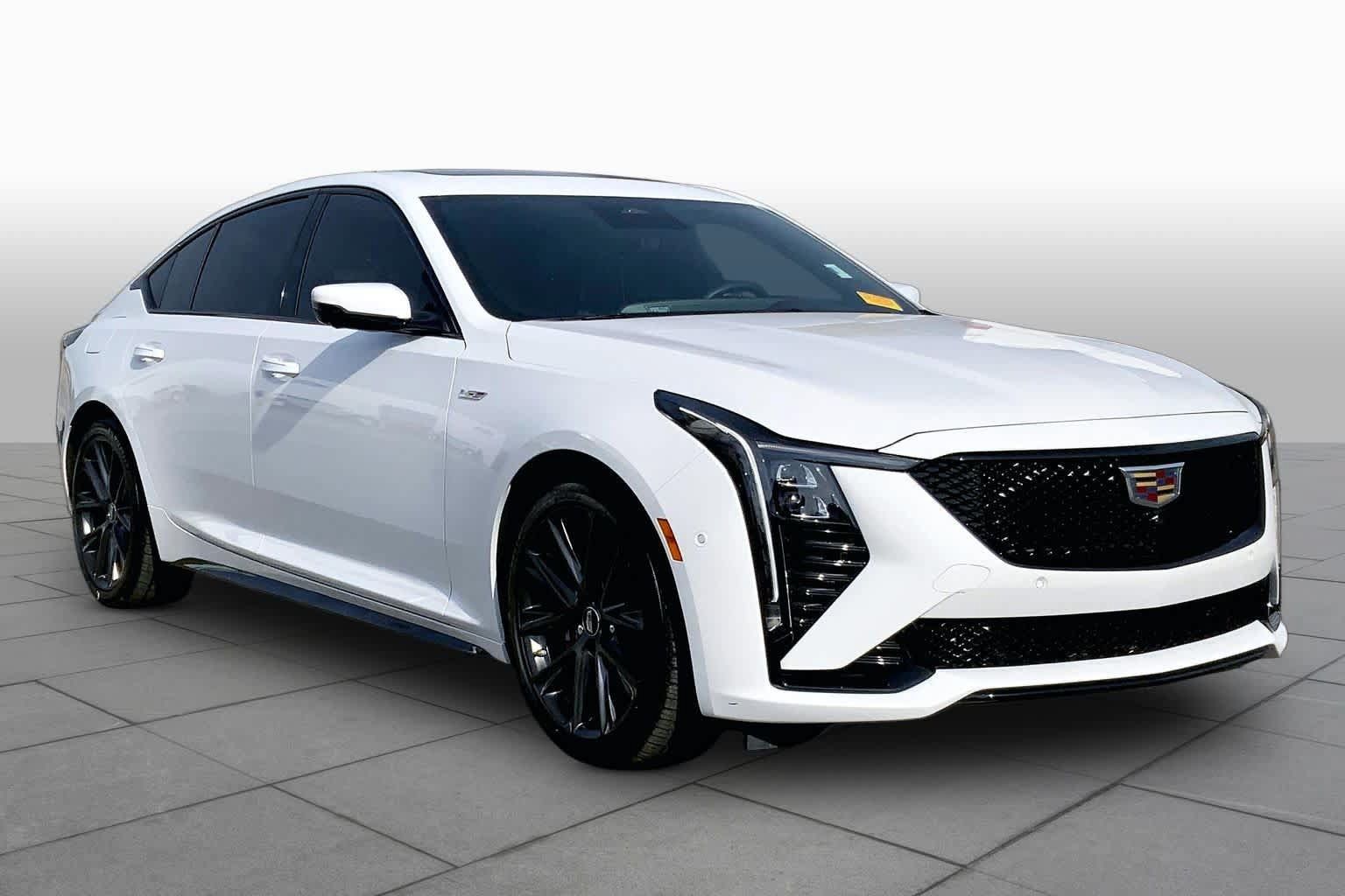 Used 2026 Cadillac CT5 V w/ Technology Package RWD image 3