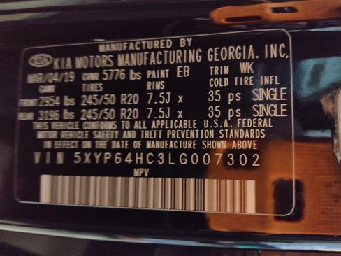 Used 2020 Kia Telluride S w/ S 8 Passenger Seating Package FWD image 33