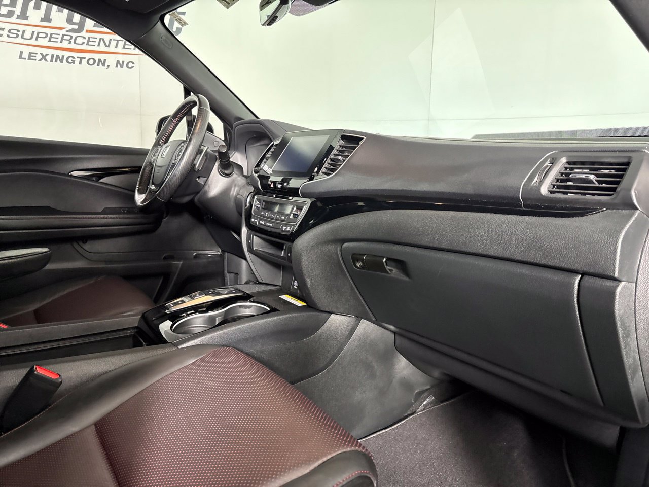 Used 2023 Honda Ridgeline Black Edition image 32