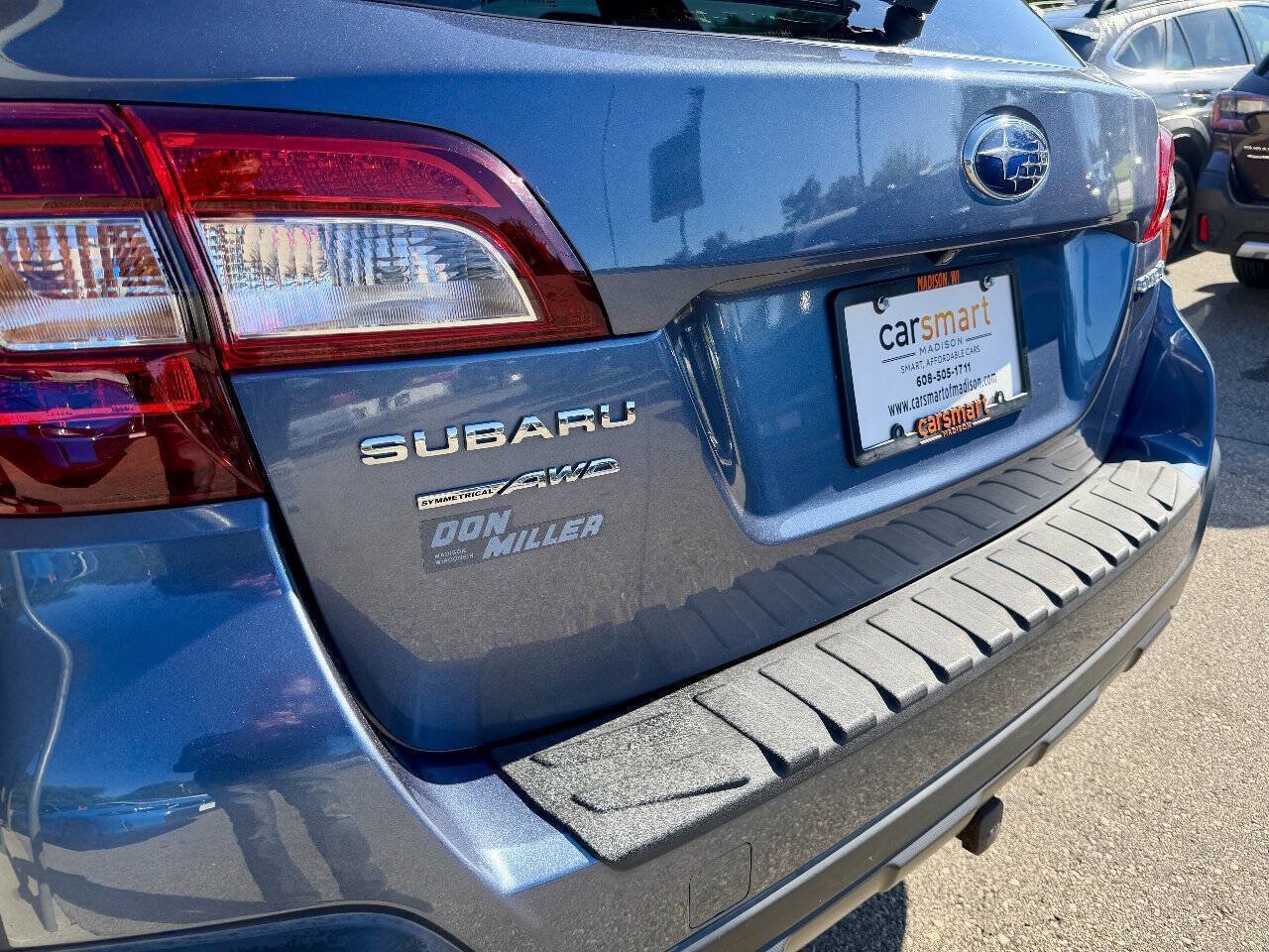 Used 2018 Subaru Outback 2.5i Limited w/ Popular Package #2 AWD/4WD image 11