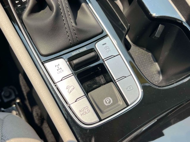 Certified 2026 Hyundai Tucson SE AWD/4WD image 28