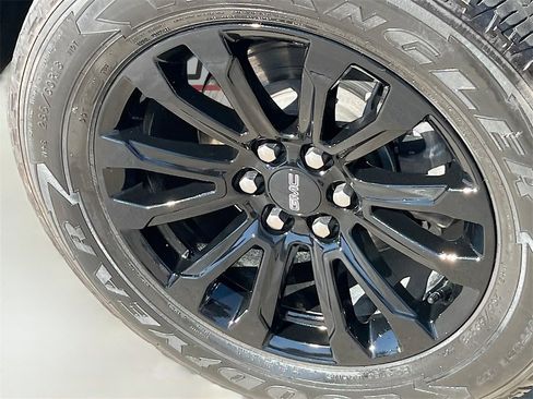 Used 2022 GMC Canyon Elevation Standard w/ Convenience Package image 26