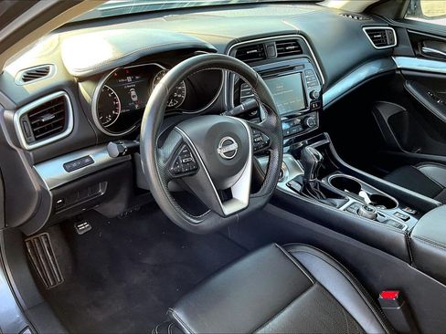 Used 2023 Nissan Maxima SV w/ Floor Mat Group FWD image 20