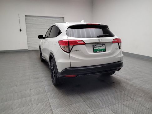 Used 2021 Honda HR-V Sport image 6