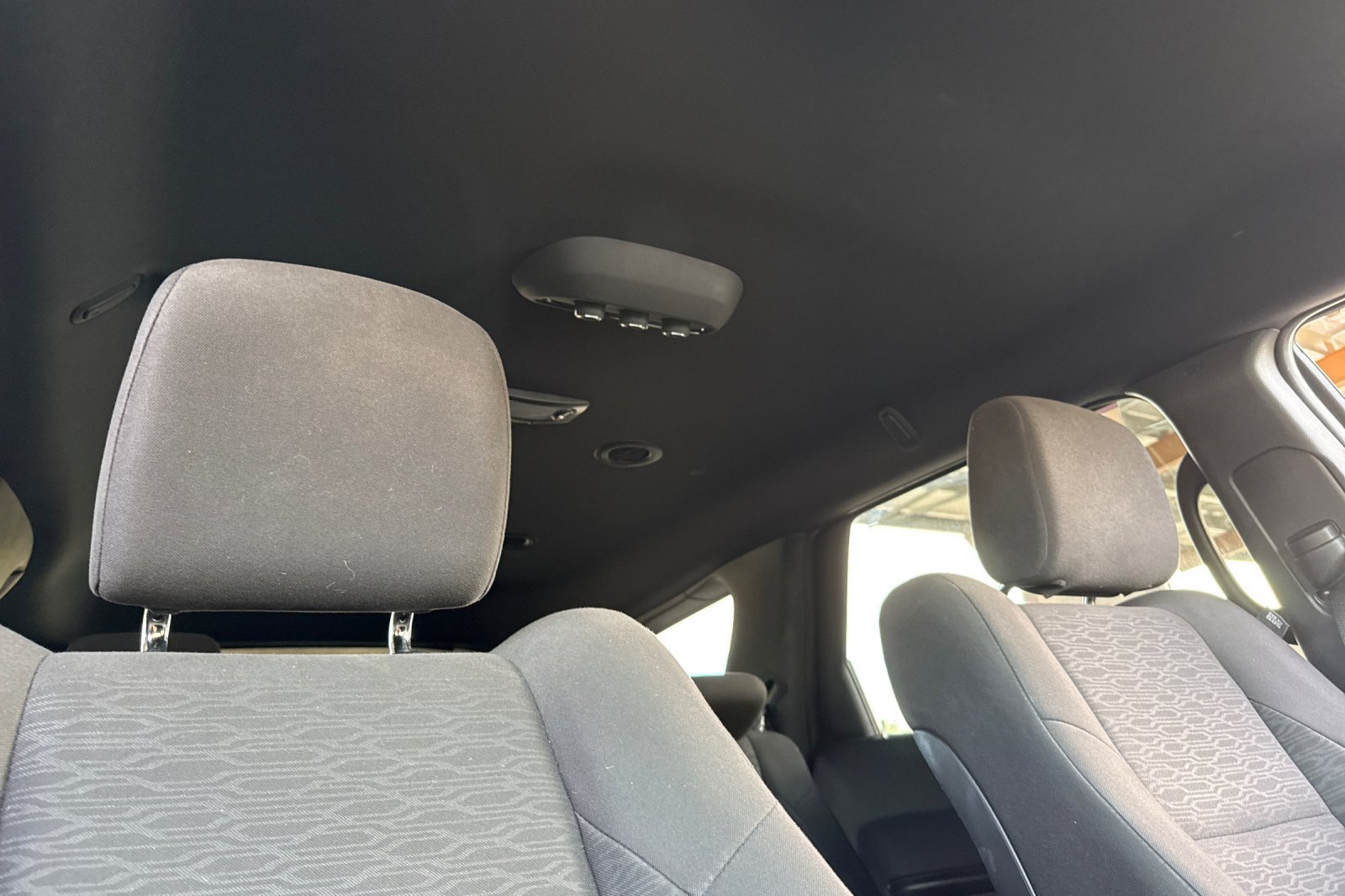 Used 2023 Dodge Durango SXT RWD image 25