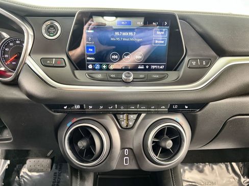 Certified 2020 Chevrolet Blazer LT FWD image 12